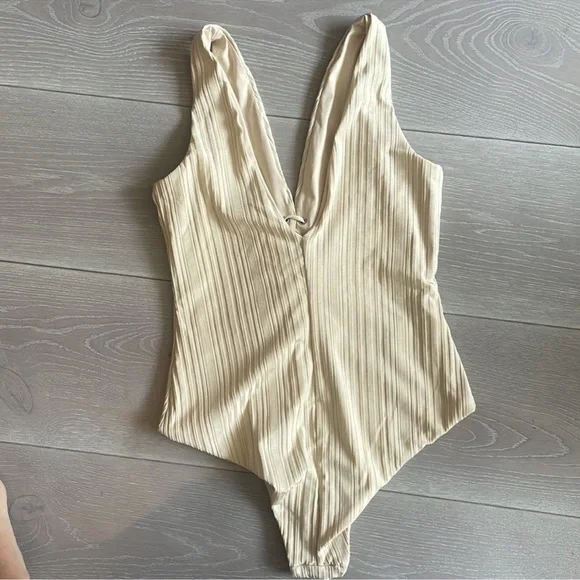 Cream Ribbed Lace-Up One -Piece Swimsuit - Picture 2 of 6